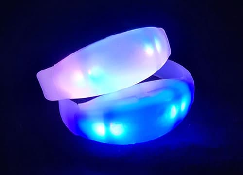 wirkung.wristlink in verschiedenen Farben